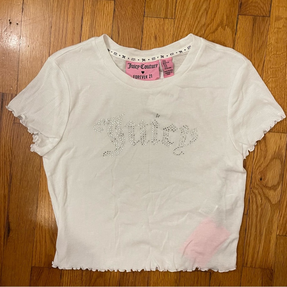 NWT - Juicy Couture x Alix Earle x Forever 21 collab white baby tee